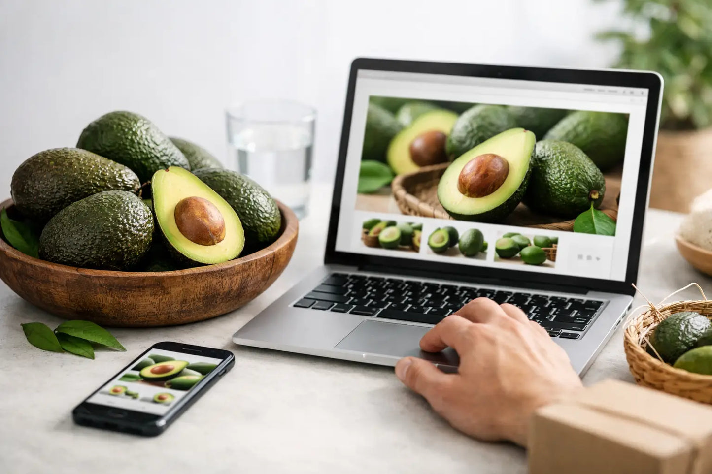 How to Buy Organic Avocados Online With Confidence